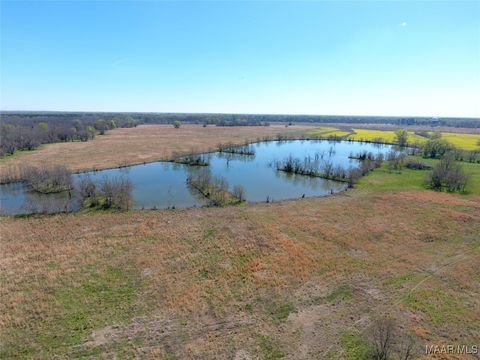 Photo of 1035 Woodley Road, Ramer, AL 36069 (MLS # 573837) Photo of 1035 Woodley Road, Ramer, AL 36069 (MLS # 573837)