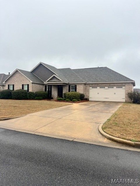 Photo of 72 Tallahatchie Drive, Wetumpka, AL 36093 (MLS # 581845)