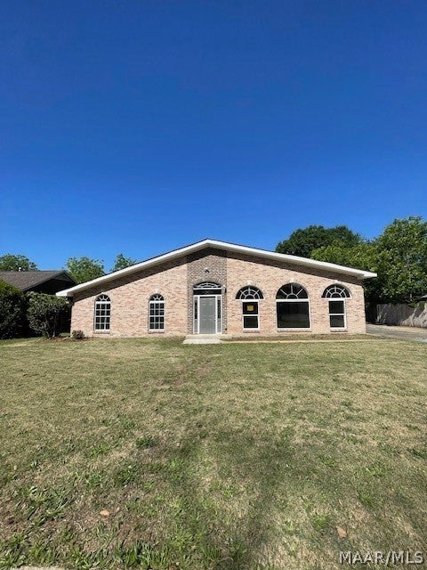 Photo of 206 Davors Drive, Montgomery, AL 36109 (MLS # 588049)