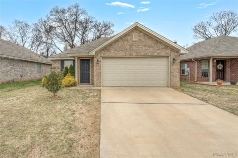 Photo of 425 BUENA VISTA Way, Prattville, AL 36067 (MLS # 584373)