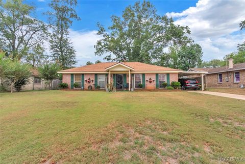 Photo of 731 Leicester Drive, Montgomery, AL 36116 (MLS # 580767)