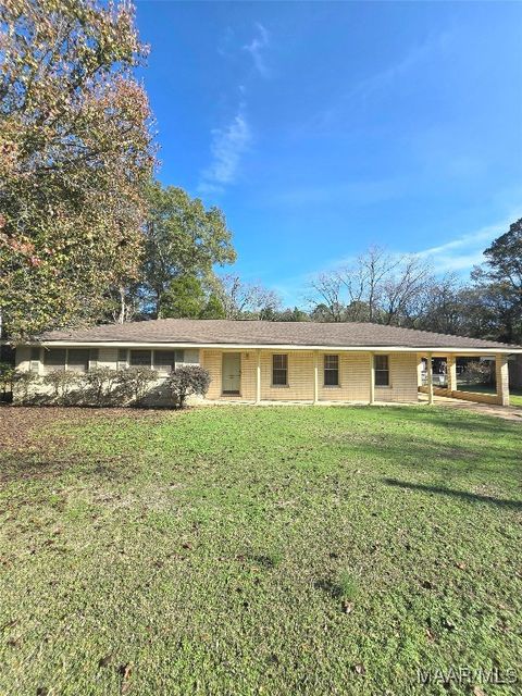 Photo of 310 Barrett Road, Selma, AL 36701 (MLS # 582158)