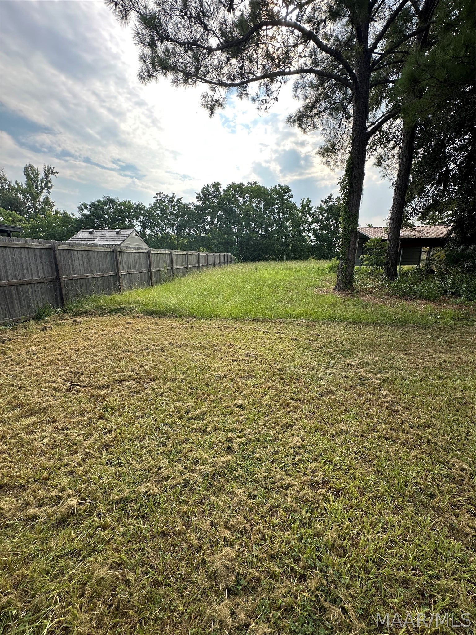 1304 Pondcypress Drive - Photo 2