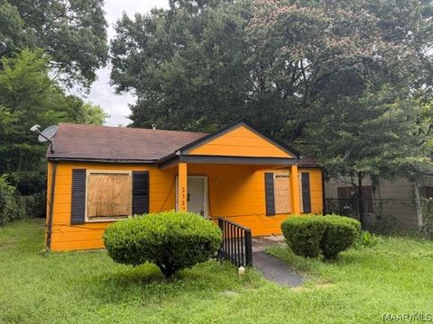 Photo of 2327 E 6th Street, Montgomery, AL 36106 (MLS # 587425)
