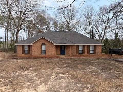 Photo of 140 LAUREL HILL Drive, Prattville, AL 36066 (MLS # 583924)