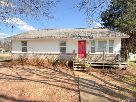 Photo of 284 Murfee Drive, Prattville, AL 36066 (MLS # 584265)