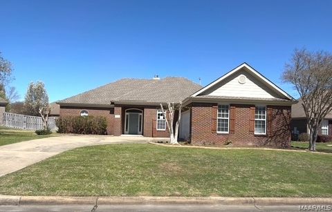 Photo of 9525 HELMSLEY Circle, Montgomery, AL 36117 (MLS # 584813)
