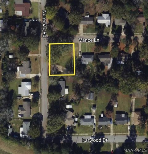 Photo of 1231 NOREMAC Road, Montgomery, AL 36109 (MLS # 585356)