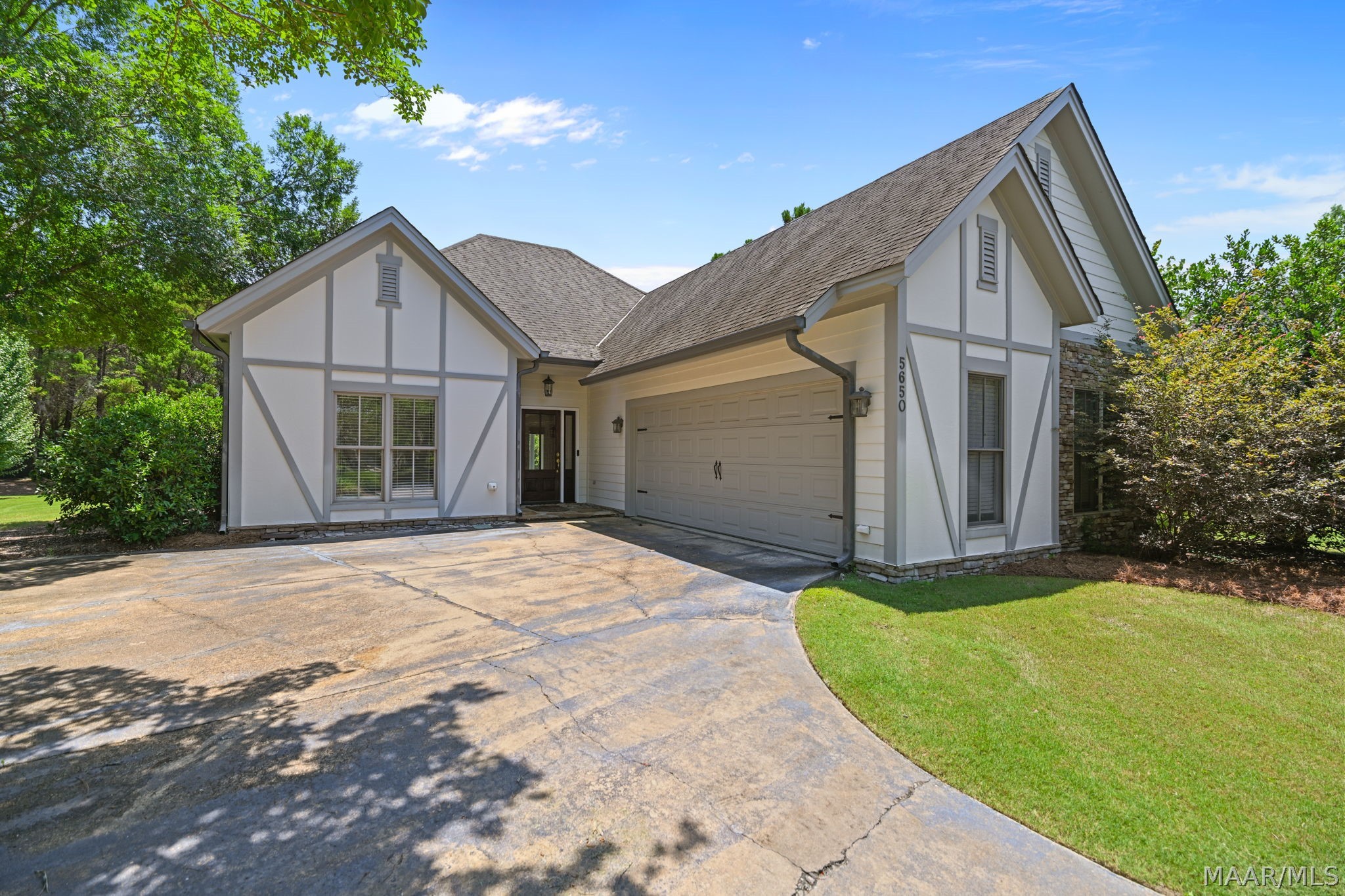 Photo 1 of 46 — 5650 Ash Grove Court, Montgomery, AL 36116