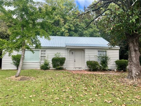 Photo of 3747 Maclamar Road, Montgomery, AL 36111 (MLS # 580576)