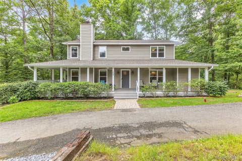 Photo of 122 Covered Bridge Road, Wetumpka, AL 36093 (MLS # 587213)