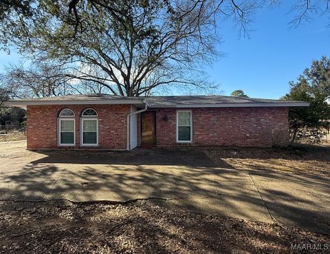 Photo of 341 N Burbank Drive, Montgomery, AL 36117 (MLS # 583517)