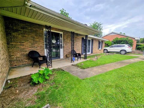Photo of 4325 Shamrock Lane, Montgomery, AL 36106 (MLS # 587207)