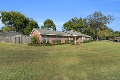 Photo of 3581 Foxhall Drive, Montgomery, AL 36111 (MLS # 590100)