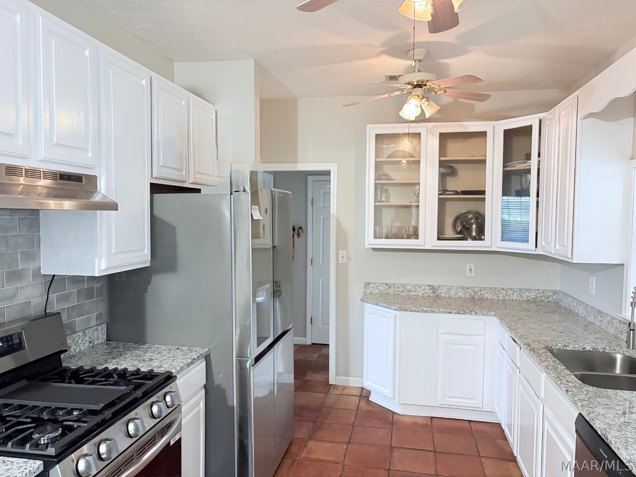 Photo 1 of 38 — 2011 Glen Forest Drive, Prattville, AL 36067