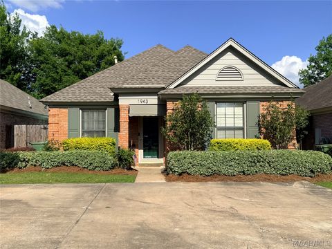 Photo of 1943 Woodrun Drive, Montgomery, AL 36117 (MLS # 586721)