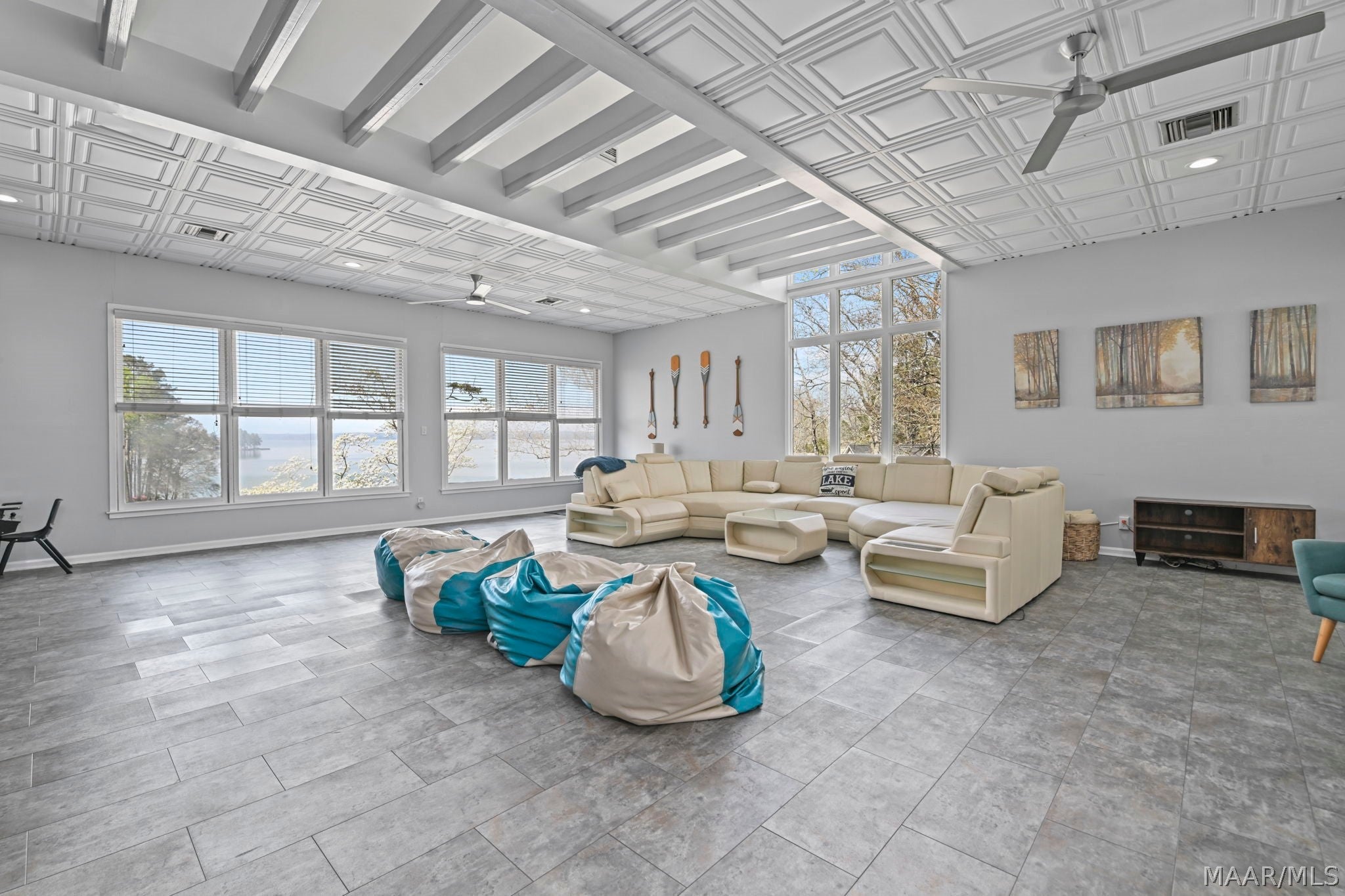 Tallassee, Alabama, 36078, United States, 9 Bedrooms Bedrooms, ,7 BathroomsBathrooms,Residential,Active,2031420