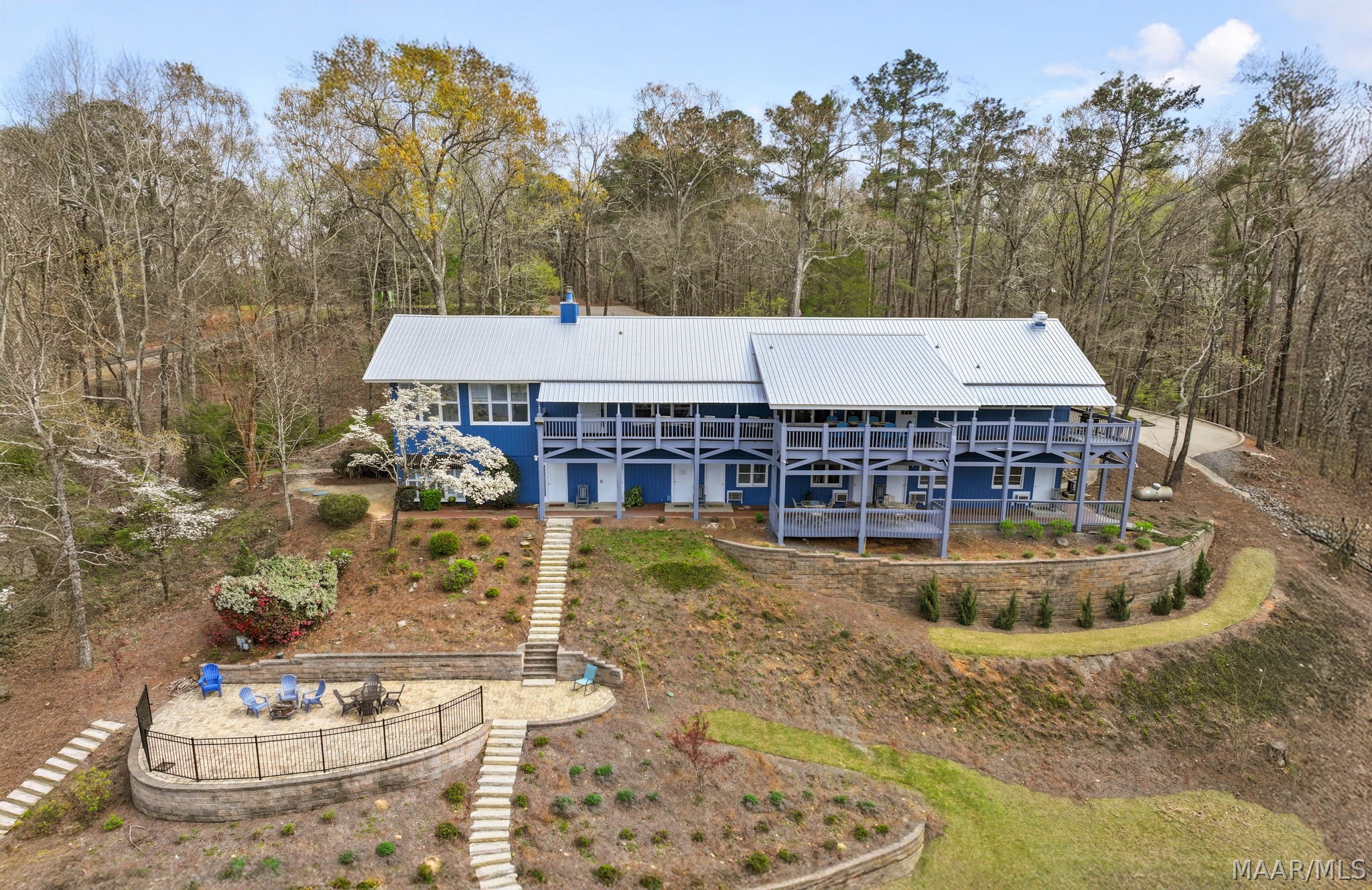 Tallassee, Alabama, 36078, United States, 9 Bedrooms Bedrooms, ,7 BathroomsBathrooms,Residential,Active,2031420