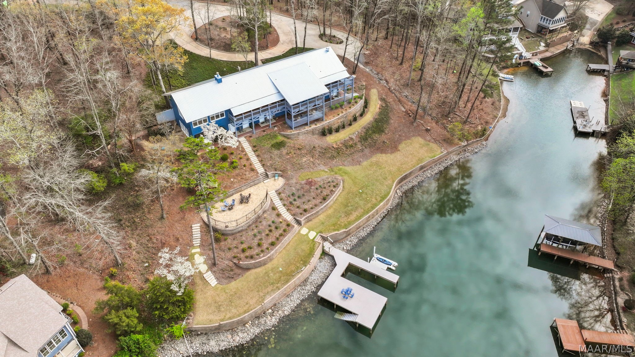 Tallassee, Alabama, 36078, United States, 9 Bedrooms Bedrooms, ,7 BathroomsBathrooms,Residential,Active,2031420
