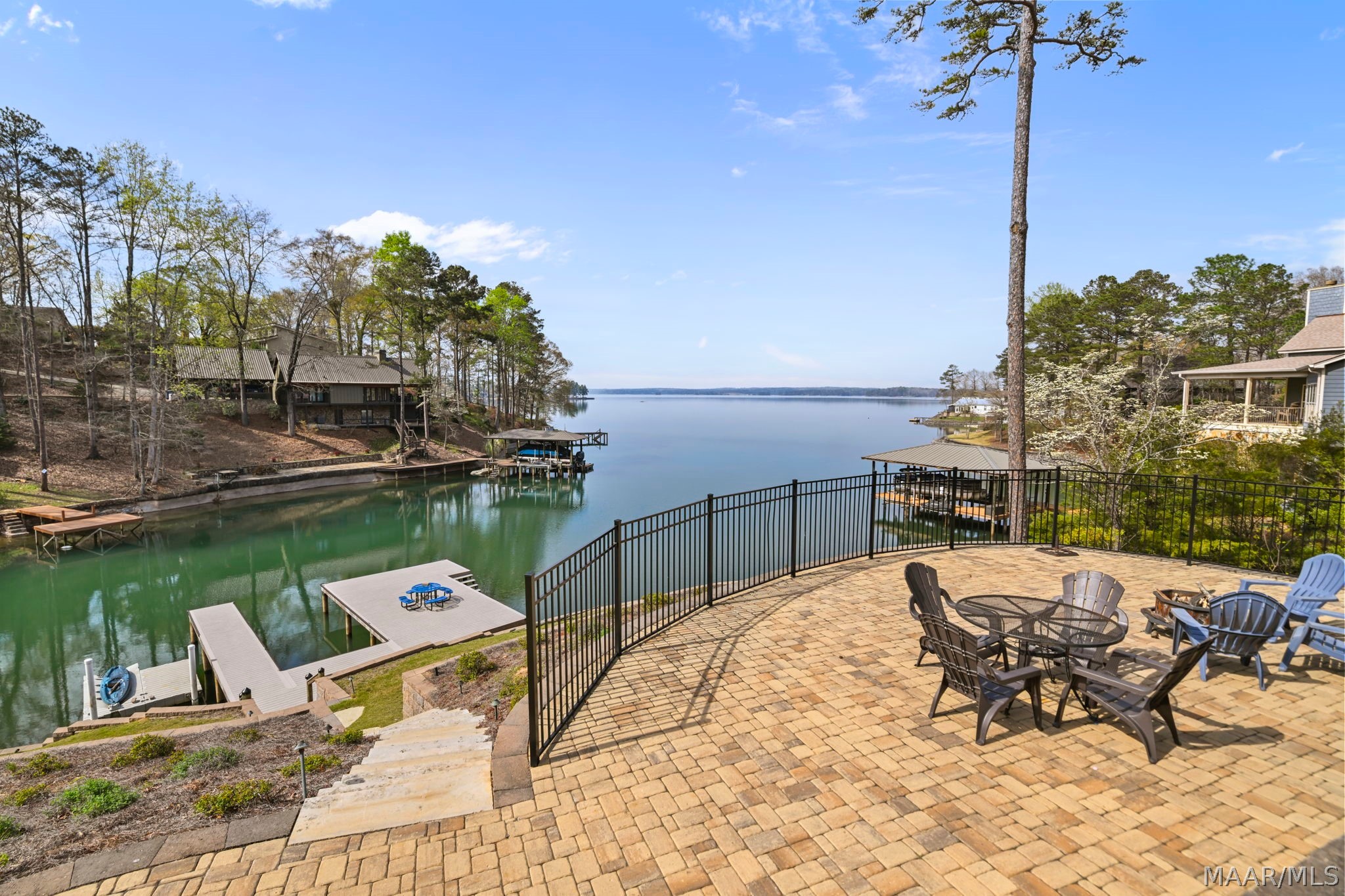 Tallassee, Alabama, 36078, United States, 9 Bedrooms Bedrooms, ,7 BathroomsBathrooms,Residential,Active,2031420