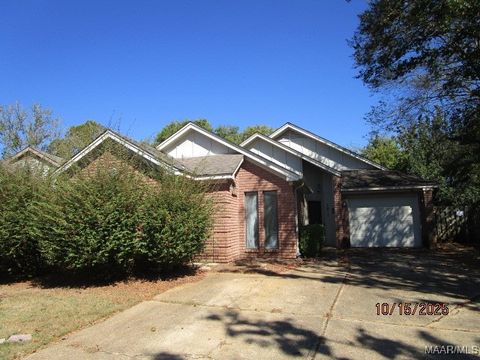 Photo of 1911 WOODRUN Drive, Montgomery, AL 36117 (MLS # 581045)