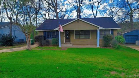 Photo of 3033 Willow Lane Drive, Montgomery, AL 36109 (MLS # 584928)