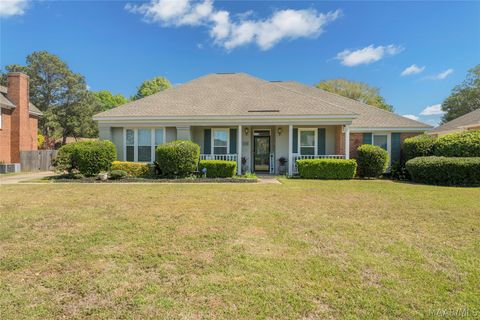 Photo of 130 Lake Forest Drive, Montgomery, AL 36117 (MLS # 584935)