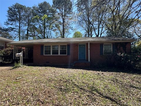Photo of 3326 VERMONT Drive, Montgomery, AL 36109 (MLS # 584753)