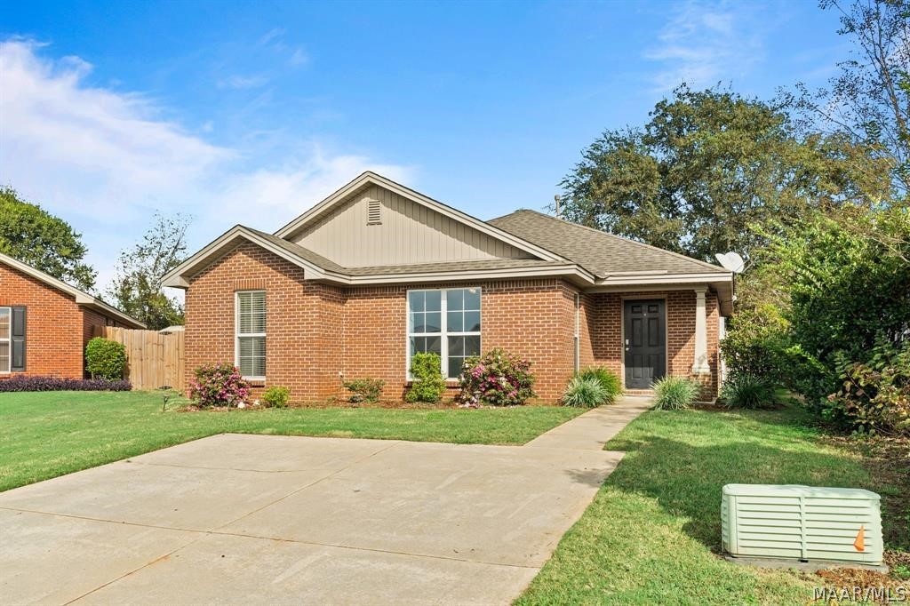 Photo 1 of 8 — 740 Buena Vista Loop, Prattville, AL 36067