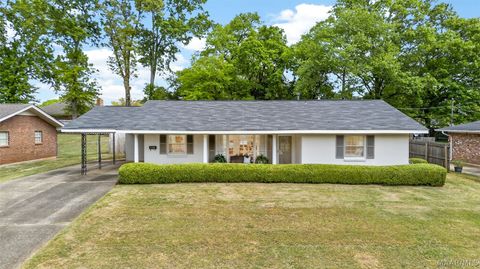 Photo of 349 Sterling Drive, Montgomery, AL 36109 (MLS # 585295)