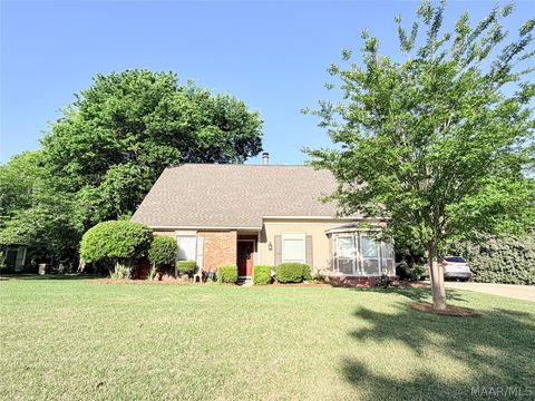 Photo of 2608 Old Orchard Lane, Montgomery, AL 36117 (MLS # 585815)