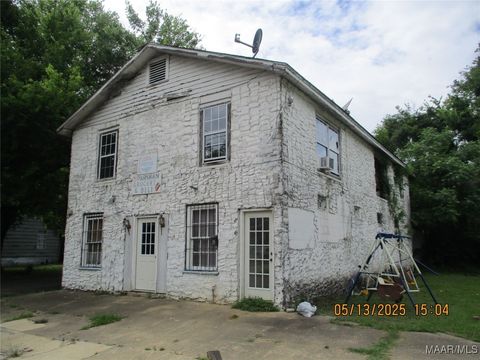 Photo of 313 Parkman Avenue, Selma, AL 36701 (MLS # 576523)