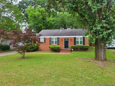 Photo of 1933 Bullard Street, Montgomery, AL 36106 (MLS # 586300)