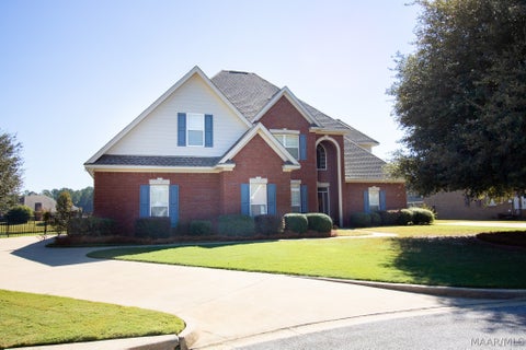 Photo of 1107 LAUREL BROOK Lane, Montgomery, AL 36117 (MLS # 591442)