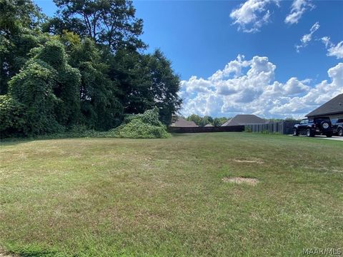 Photo of 23 Cantabury Lane, Millbrook, AL 36054 (MLS # 584083)