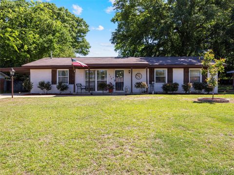 Photo of 116 Guilford Lane, Prattville, AL 36066 (MLS # 585642)