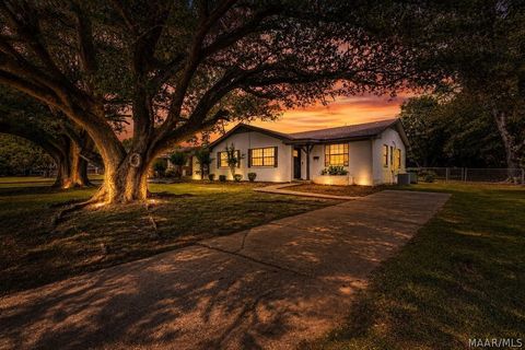 Photo of 1324 Federal Drive, Montgomery, AL 36107 (MLS # 586957)