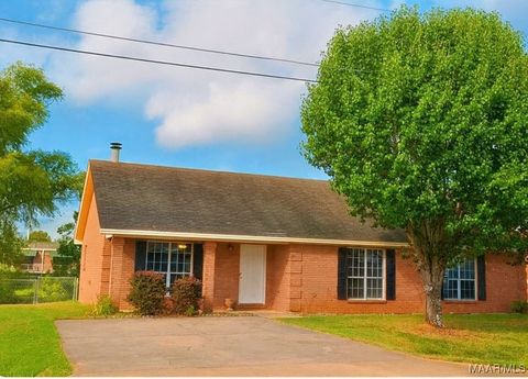 Photo of 99 Cattail Curve, Millbrook, AL 36054 (MLS # 581987)