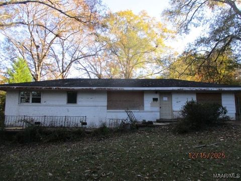 Photo of 403 Nottingham Road, Montgomery, AL 36109 (MLS # 582419)