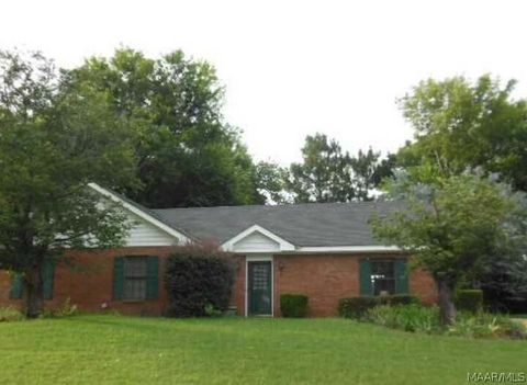 Photo of 816 Sweet Ridge Road, Prattville, AL 36066 (MLS # 583991)