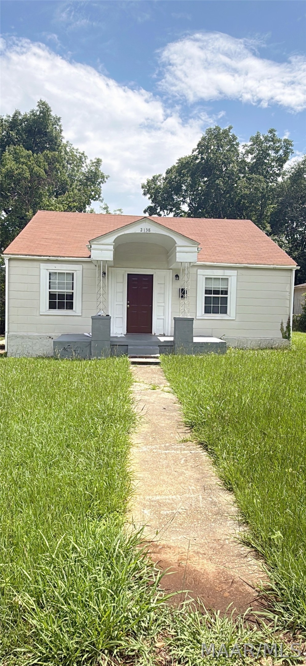 Photo 1 of 21 — 2138 E 2nd Street, Montgomery, AL 36106