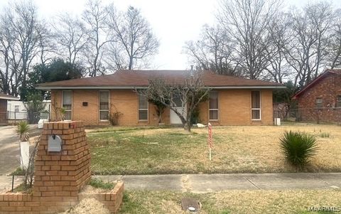 Photo of 5367 Connie Circle, Montgomery, AL 36108 (MLS # 581856)