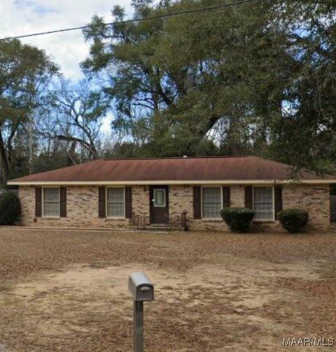 Photo of 225 Ruth Street, Selma, AL 36701 (MLS # 581467)