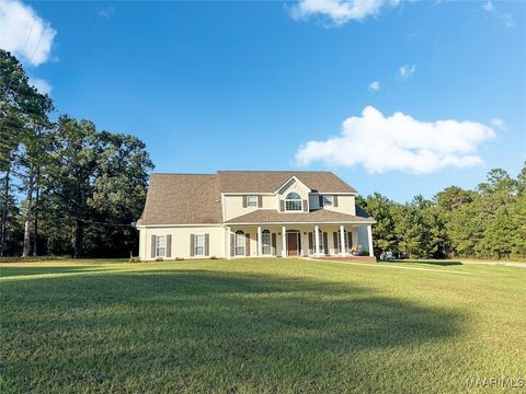 Photo of 327 Bozie Road, Deatsville, AL 36022 (MLS # 580531)