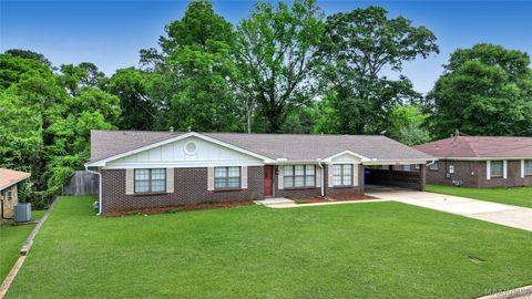 Photo of 1243 Plum Street, Prattville, AL 36066 (MLS # 587154)