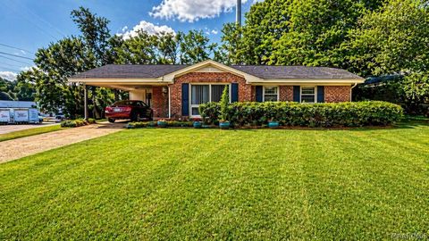 Photo of 3 Kent Street, Montgomery, AL 36109 (MLS # 586080)