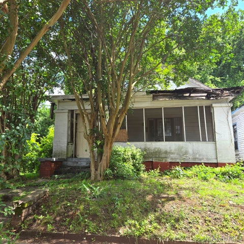 Photo of 645 Mill Street, Montgomery, AL 36108 (MLS # 588599)