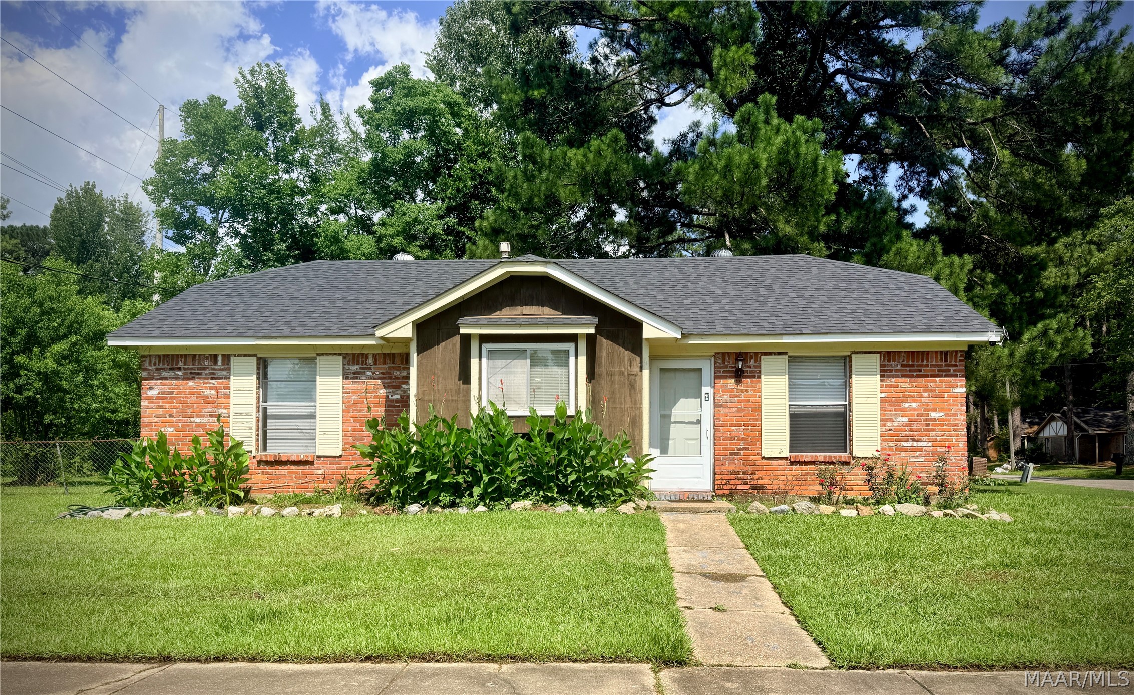 Photo 1 of 15 — 6117 Oakleigh Road, Montgomery, AL 36116