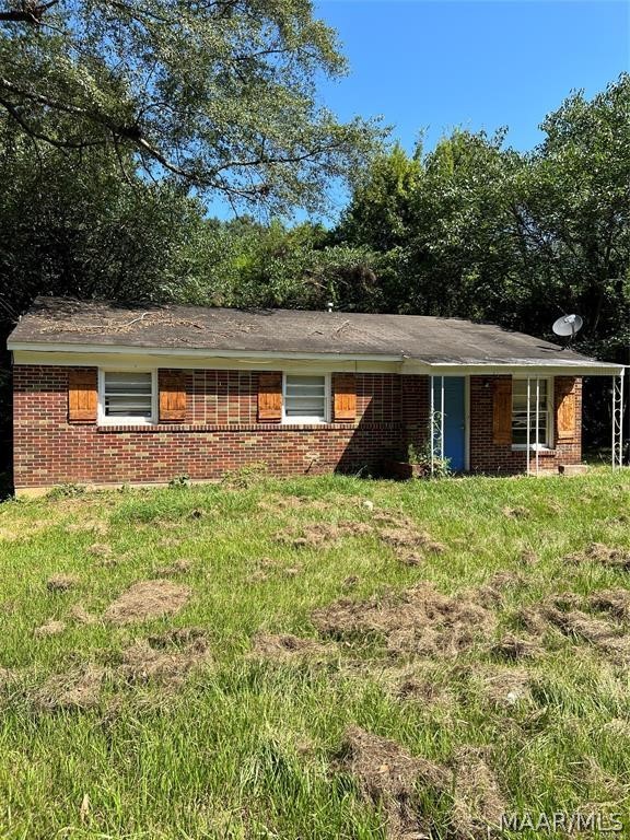 Photo 1 of 17 — 2429 E 4th Street, Montgomery, AL 36106
