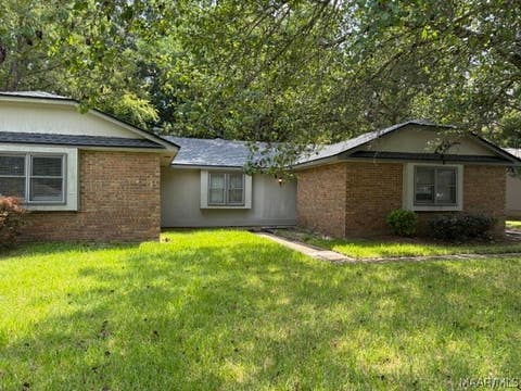 Photo of 4066 STRATHMORE Drive, Montgomery, AL 36116 (MLS # 589937)